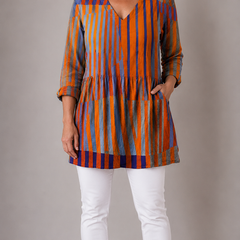 Amaia | Long Blouse with V-Neck 1