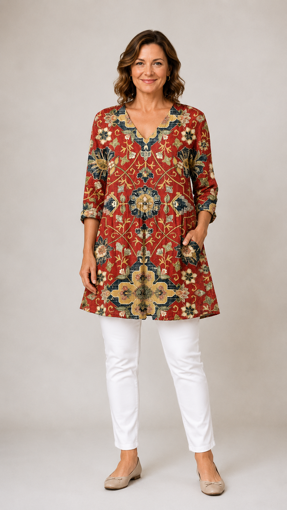 Amoura | Long Blouse with V-Neck 1