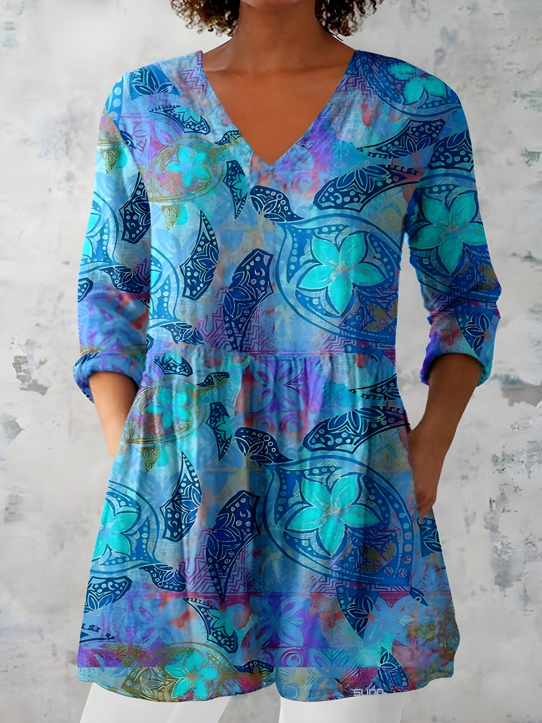 April | Long Blouse with V-Neck 0