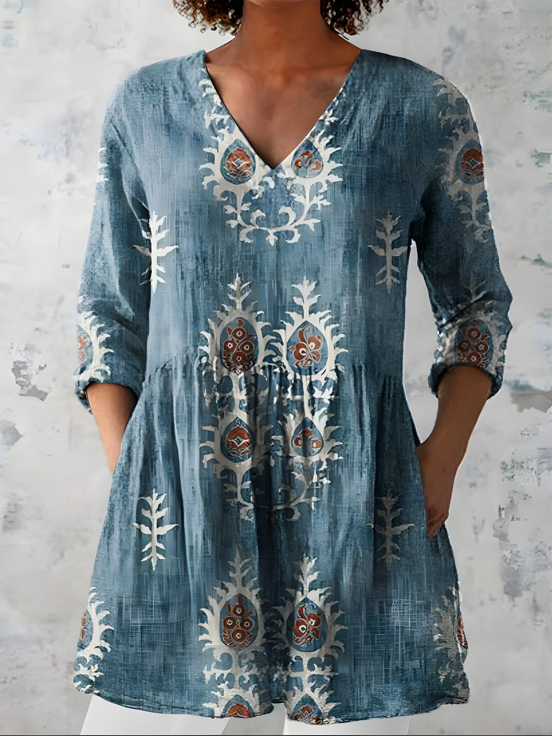 Everly | Long Blouse with V-Neck 2