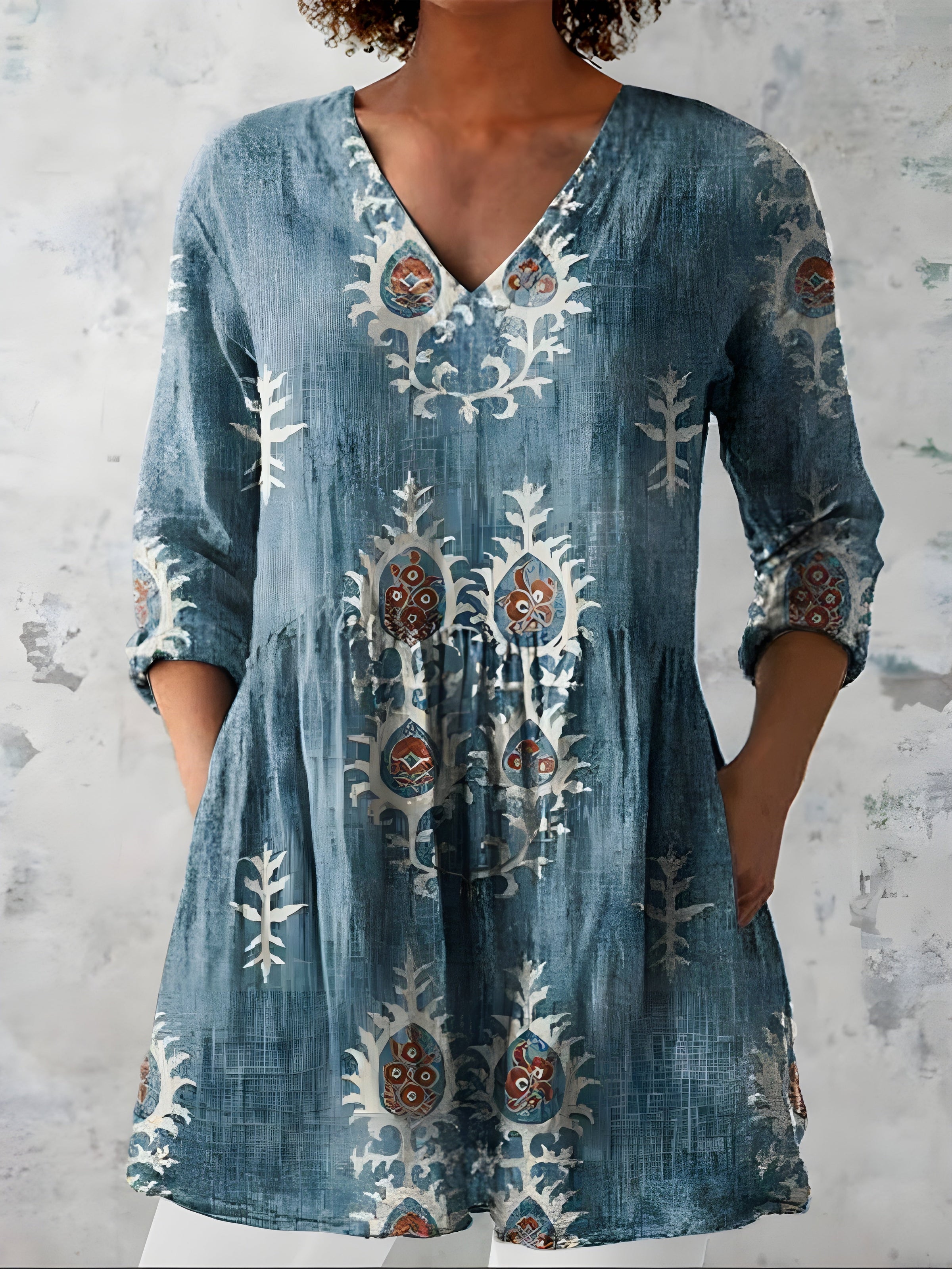 Everly | Long Blouse with V-Neck 2