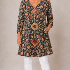 Lilian | Long Blouse with V-Neck 1