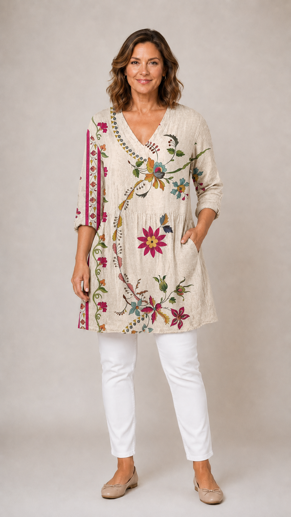 Lottie | Long Blouse with V-Neck 1
