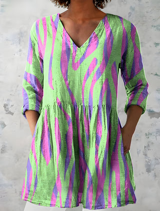 Lyla | Long Blouse with V-Neck 0