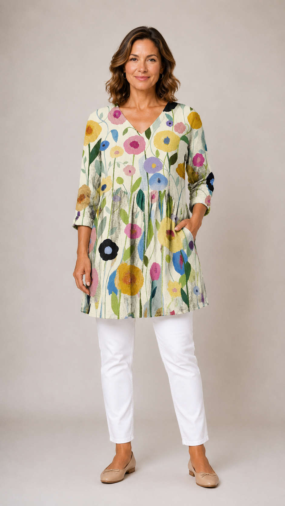 Nellie | Long Blouse with V-Neck 1