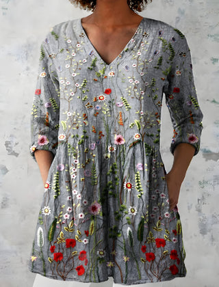 Willow| Long Blouse with V-Neck 4